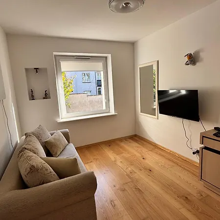 Aurora Apartman *